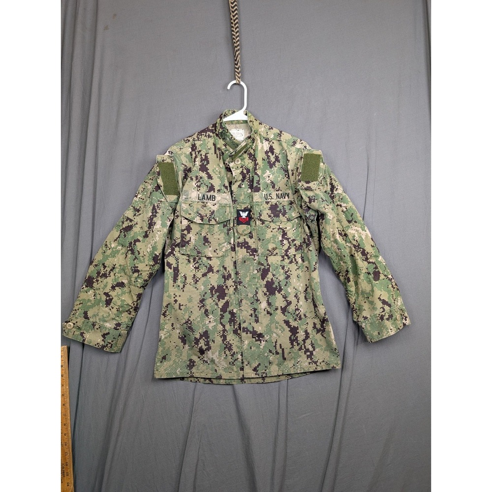 U.S. Navy Mens Small/Long Working Uniform Camo